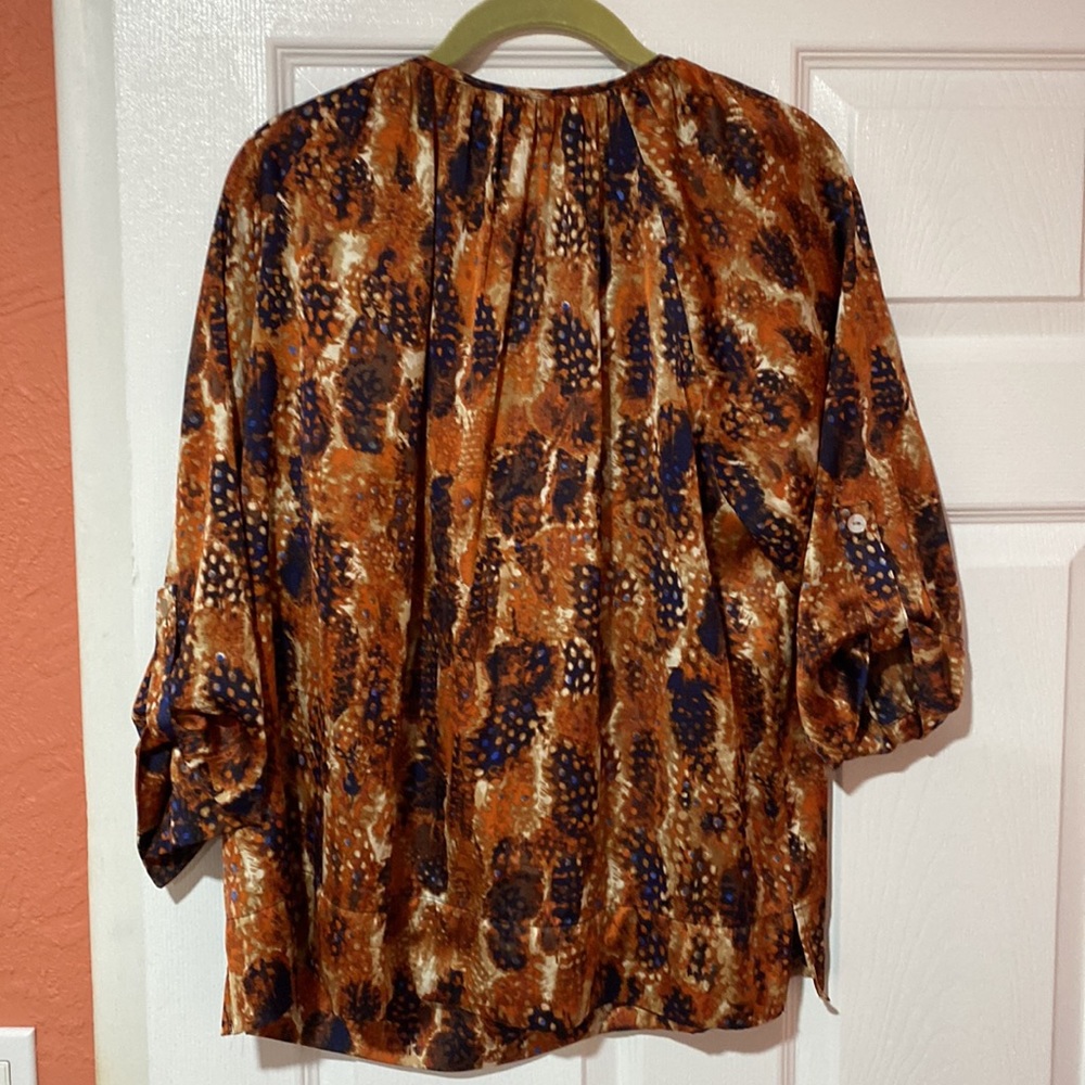 Ruby Rd. Size 14. Stunning Blouse.   Feather decoration.      Mint. - Picture 5 of 6